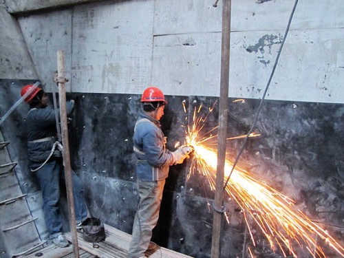 ��(n��i)�ɹ�ĳ�V�I(y��)��˾�ς}(c��ng)ʩ���F(xi��n)��(ch��ng)